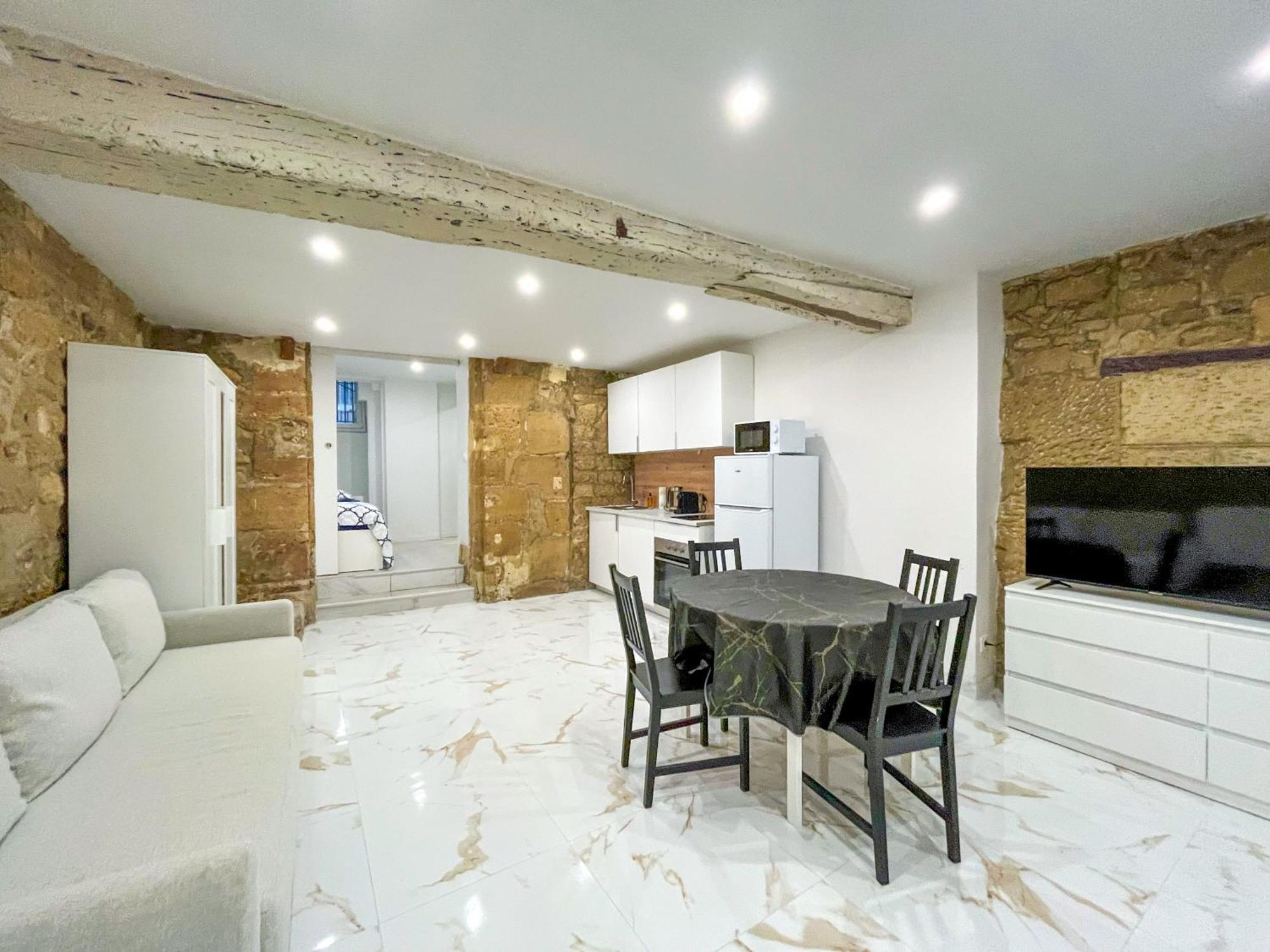 Urbanflat 223 - Bel Pour 4 Montorgueil Apartment Paris